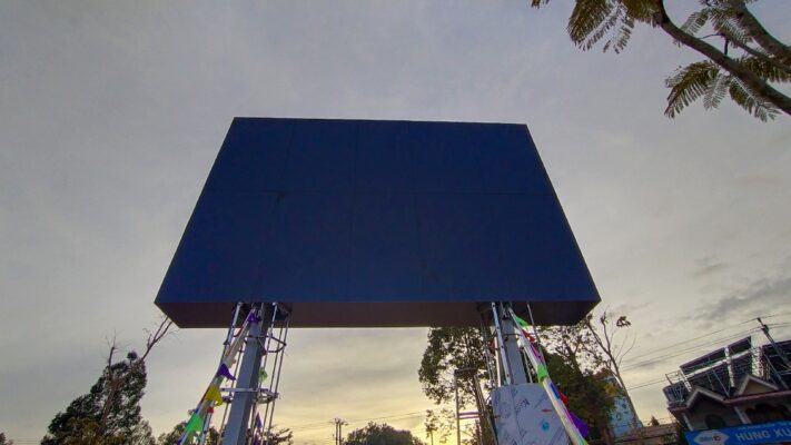 Màn Hình LED Quảng Cáo