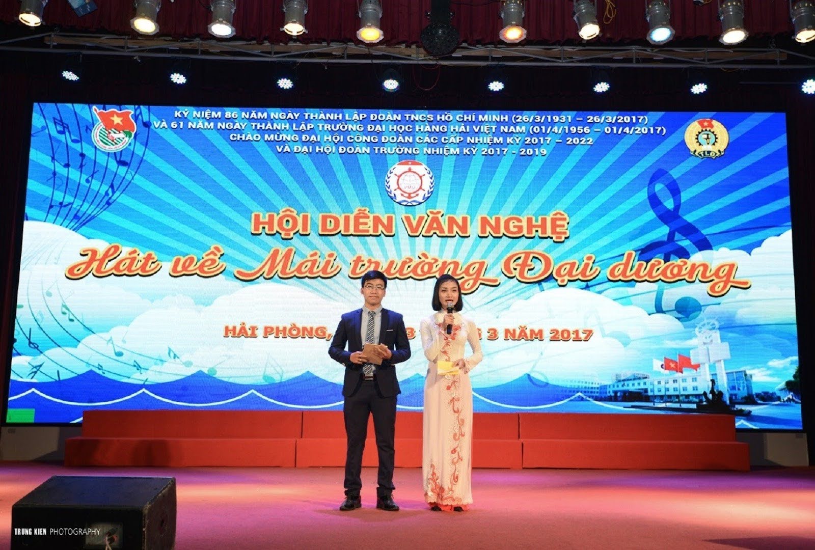 Màn hình LED P2 trong nhà: Giải pháp hiển thị Full-HD cho hội trường & showroom hiện đại