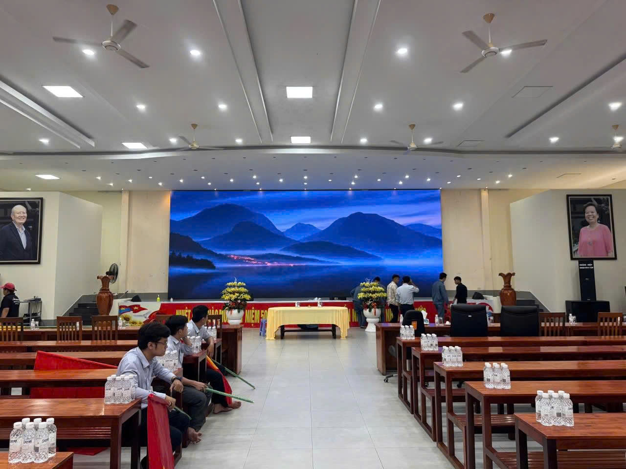 Công nghệ LED LAMPRO nổi bật tại chuỗi sự kiện Truyền thông không giới hạn