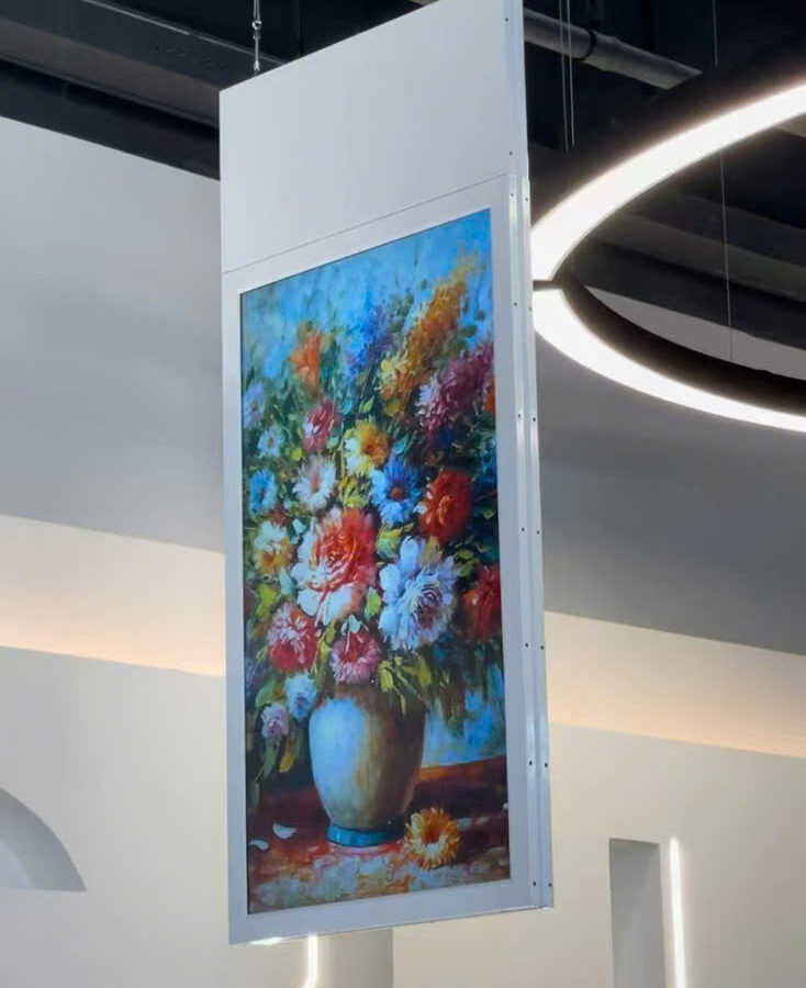 Màn hình quảng cáo treo trần siêu mỏng